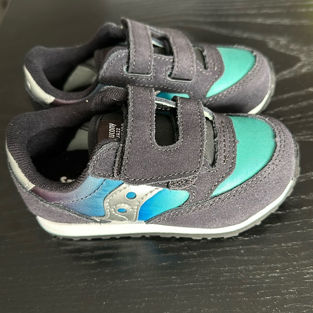 Toddler sneakers
